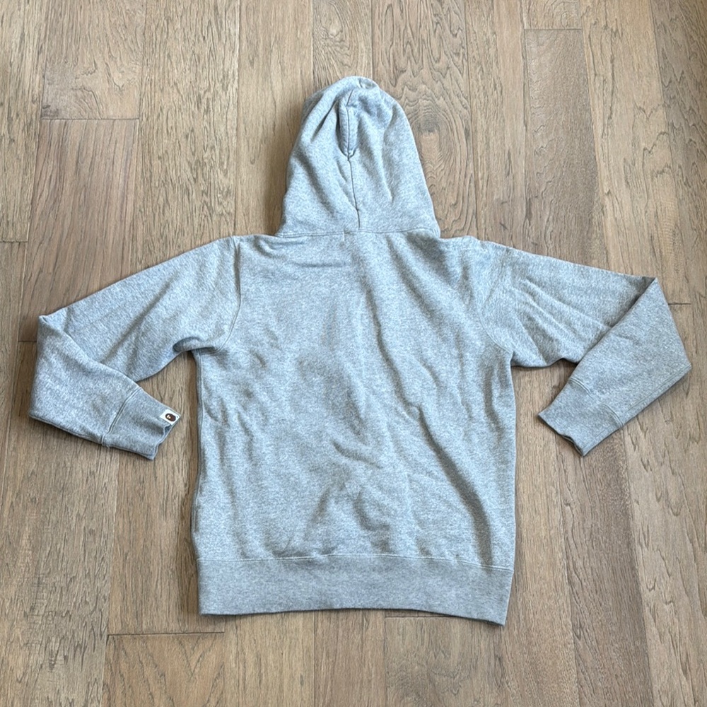 Bape Gray Sweatshirt Hoodie College Grey Logo Size Medium - Picture 12 of 14